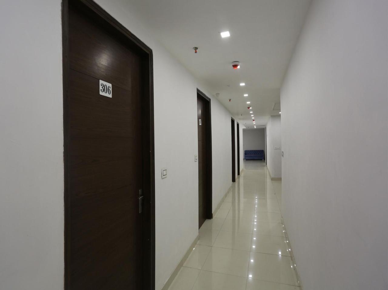 Amora Rooms Dwarka New Delhi Buitenkant foto